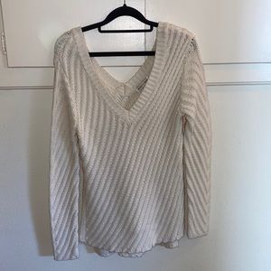 White/cream sweater